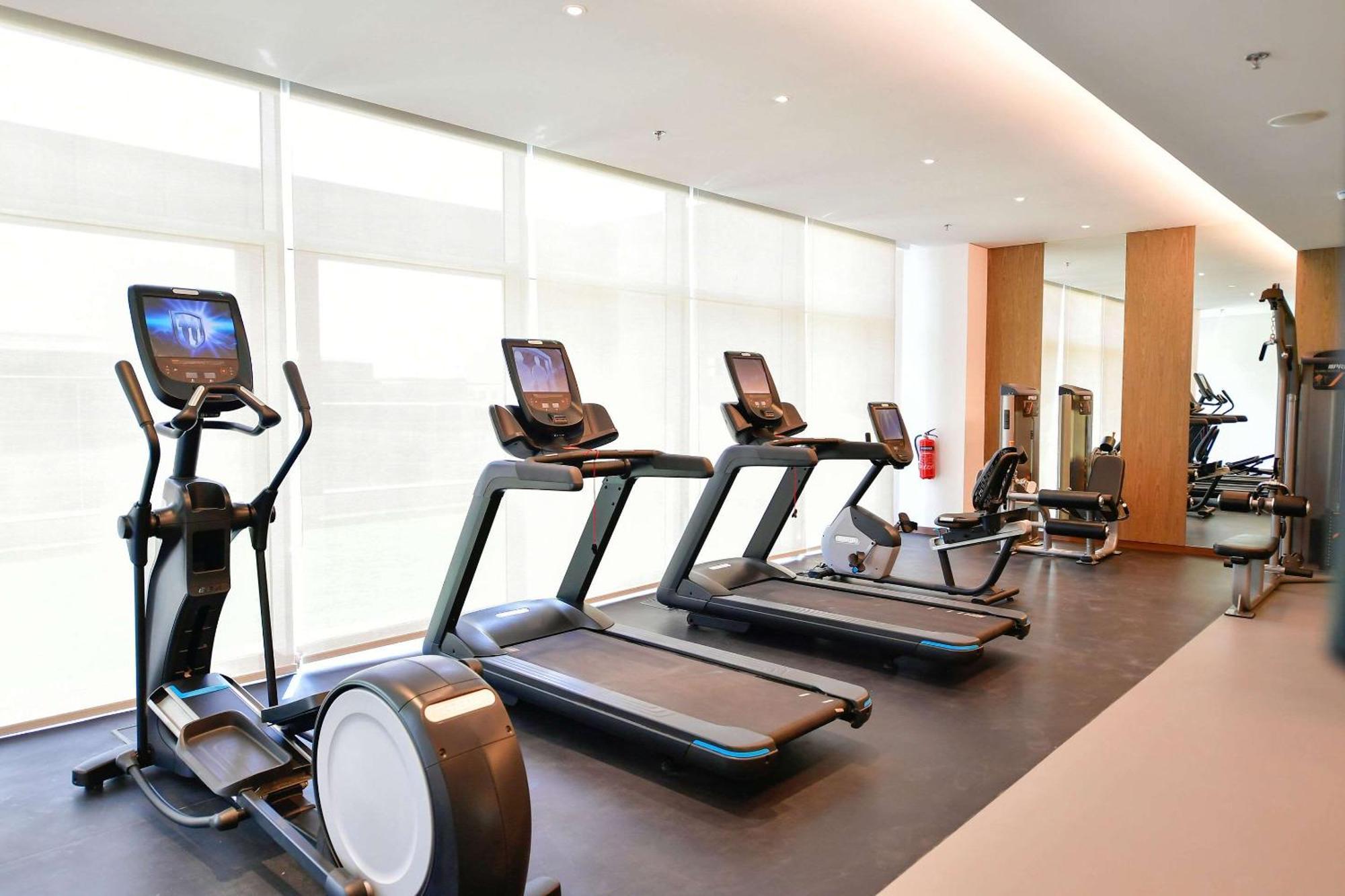 Comfort Hotel Riyadh Olaya Bagian luar foto