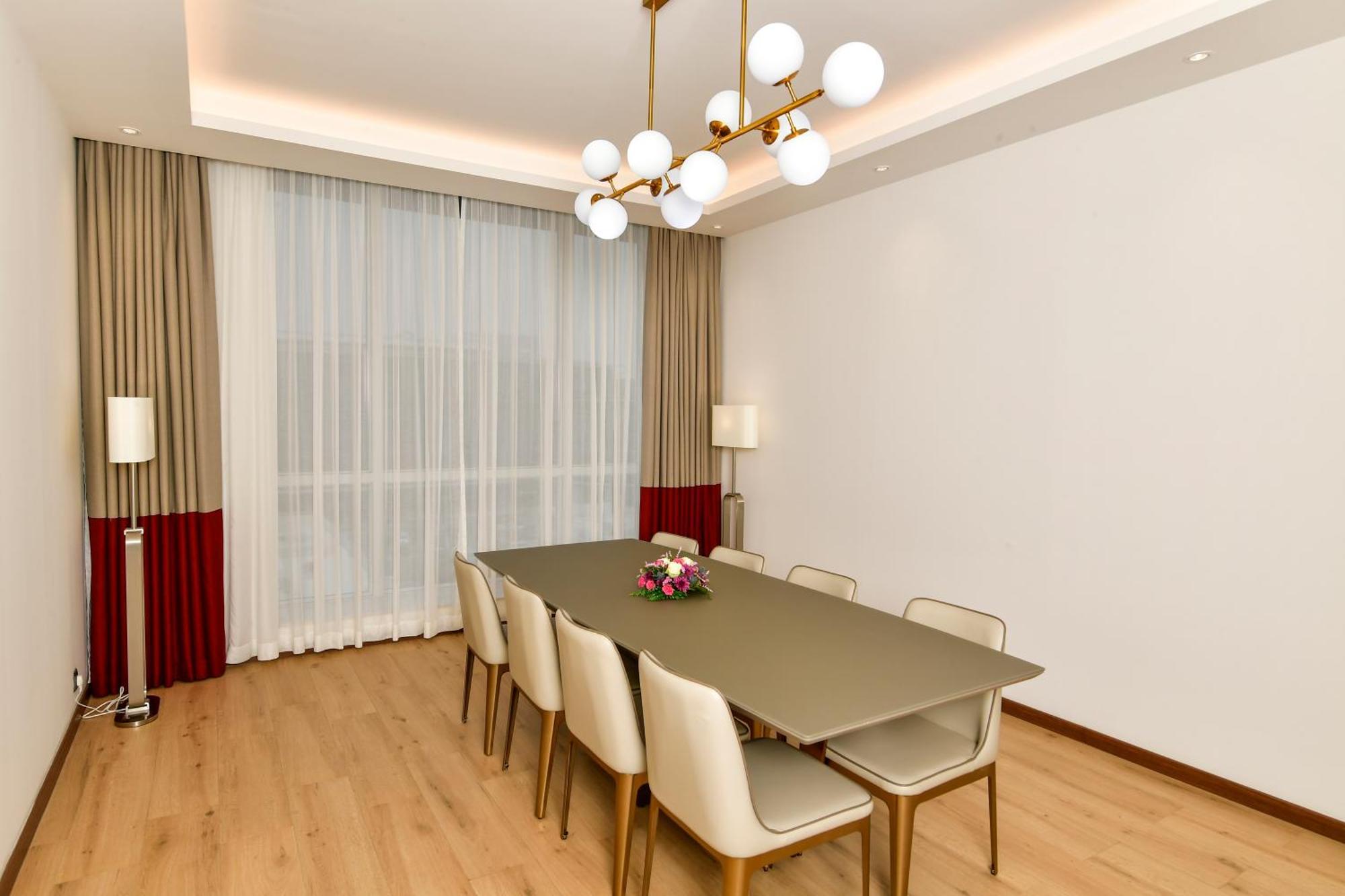 Comfort Hotel Riyadh Olaya Bagian luar foto